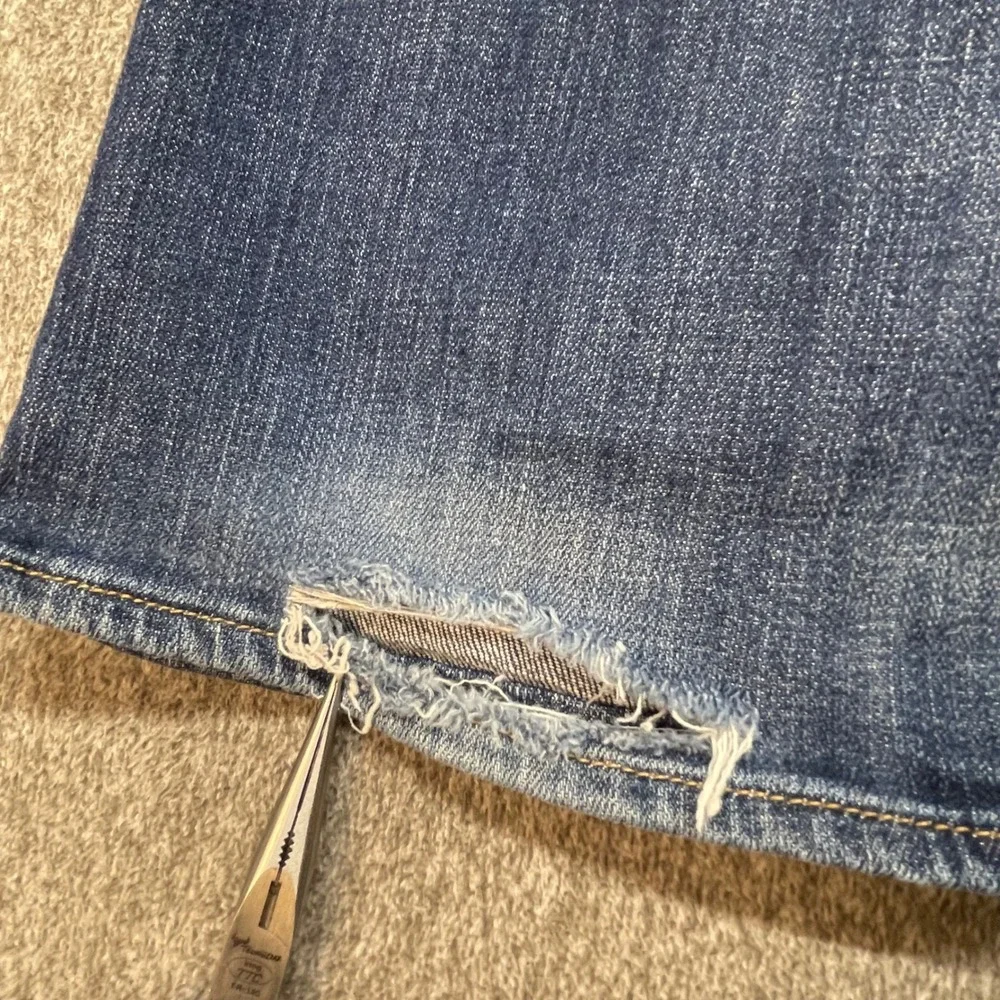 Lucky Brand Sweet Boot Jeans Womens 6/28 Medium Wash Blue‎ Bootcut Whiskered
